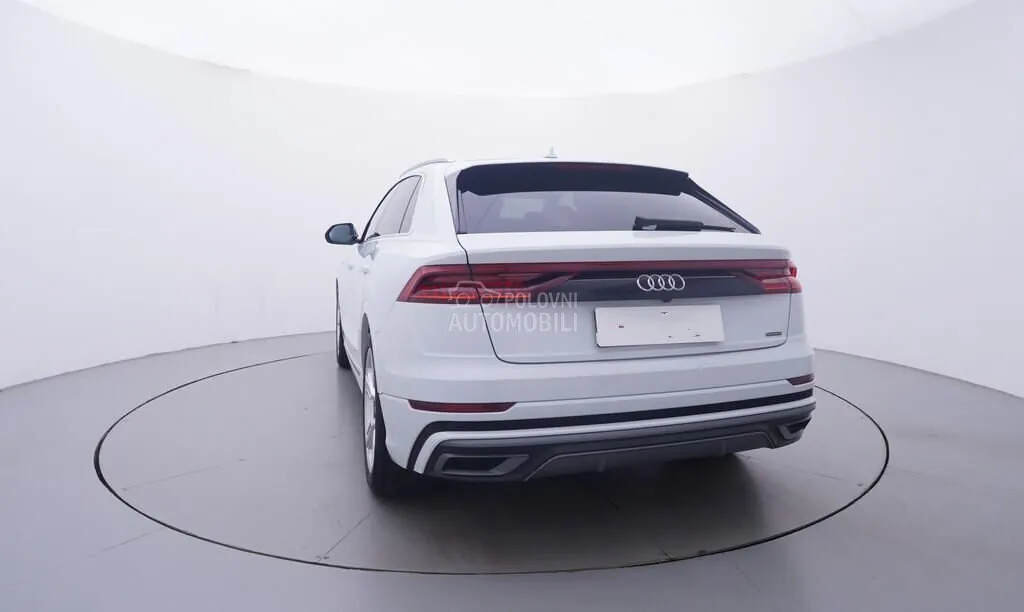 Audi Q8 2022 photo 3