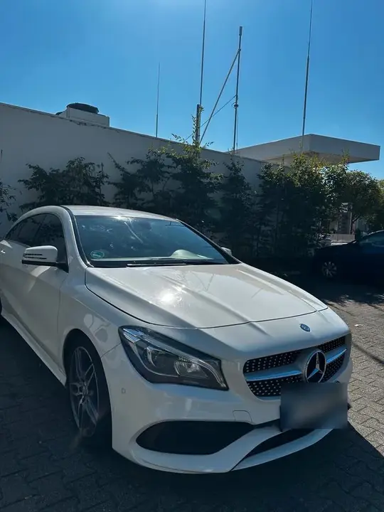 Mercedes-Benz Cla 180