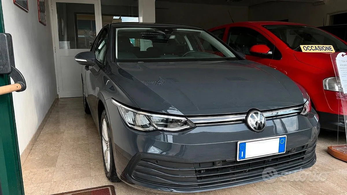 Volkswagen Golf 2021 photo 2