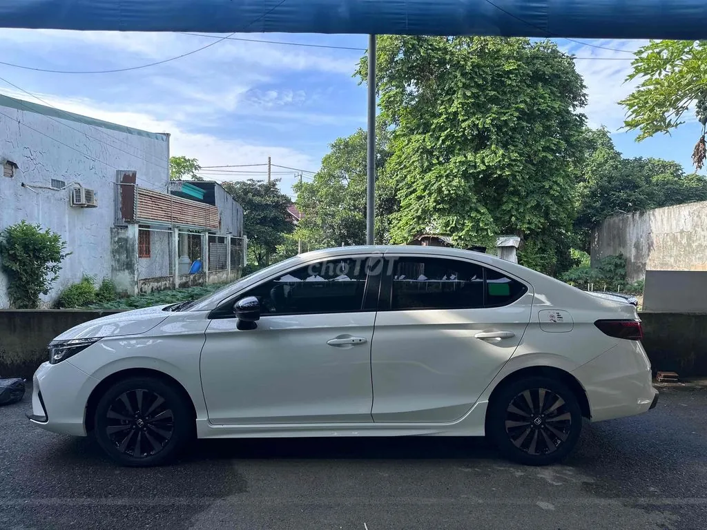 Honda City 2025 photo 3