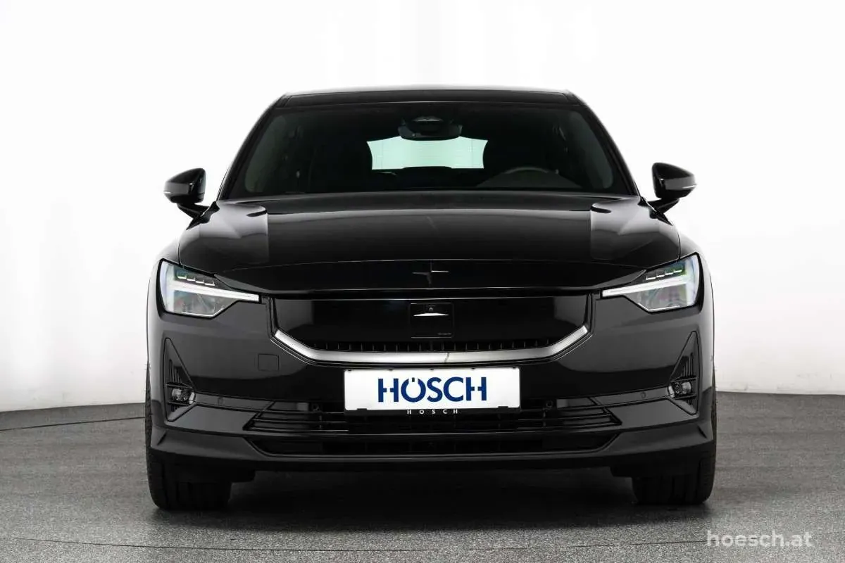 Polestar 2 2025 photo 2