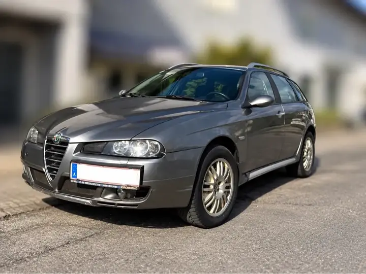 Alfa Romeo 156 2005 photo 2