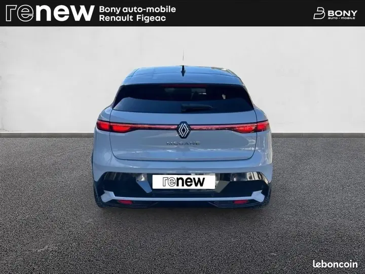 Renault Megane 2023 photo 5