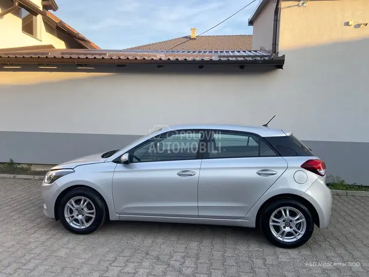 Hyundai I20 2015 photo 5