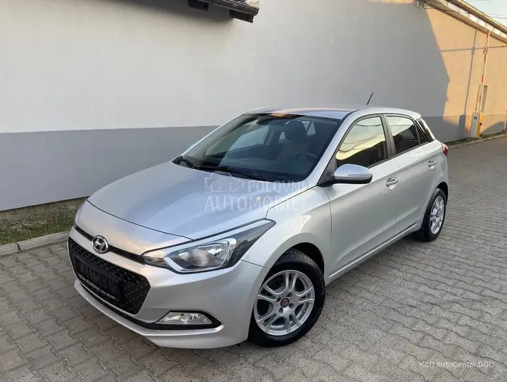 Hyundai I20 2015 photo 2