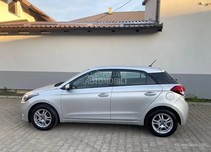 Hyundai I20 2015 photo 4