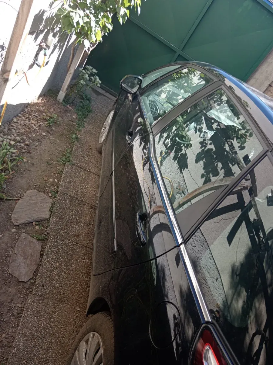 Citroen C4 Picasso 2011 photo 2