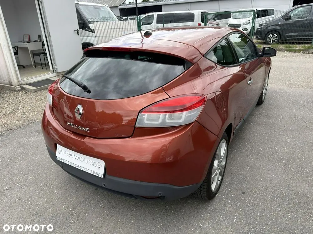 Renault Megane 2010 photo 3