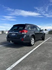 Subaru Outback 2010 photo 3