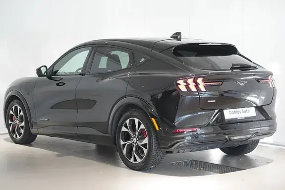 Ford Mustang Mach-E 2022 photo 4