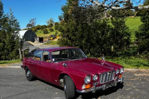 Jaguar Xj6