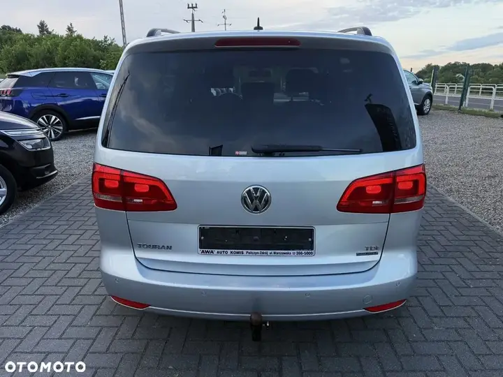 Volkswagen Touran 2013 photo 5