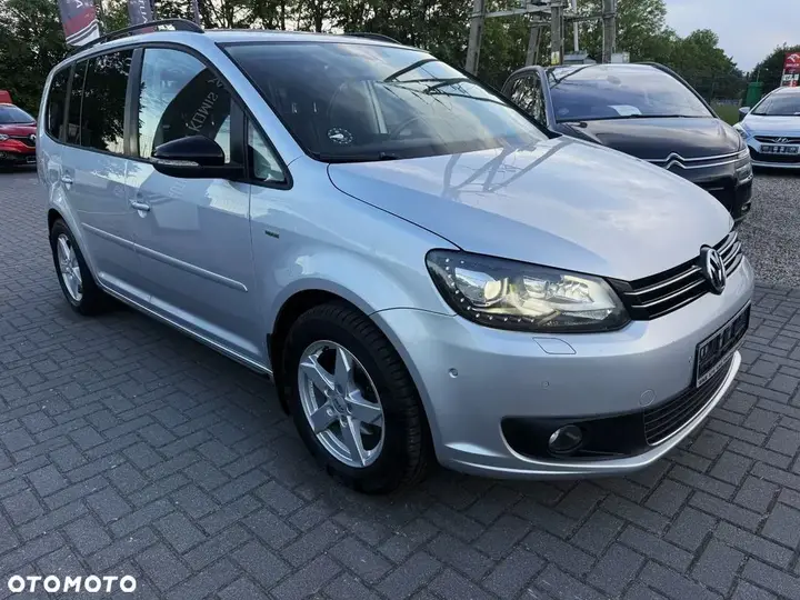 Volkswagen Touran 2013 photo 3