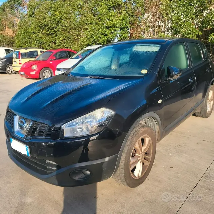 Nissan Qashqai 2012 photo 2