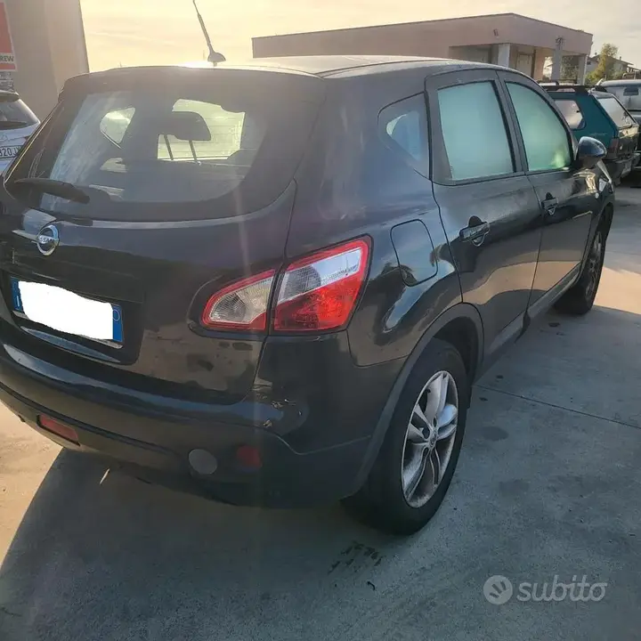 Nissan Qashqai 2012 photo 5