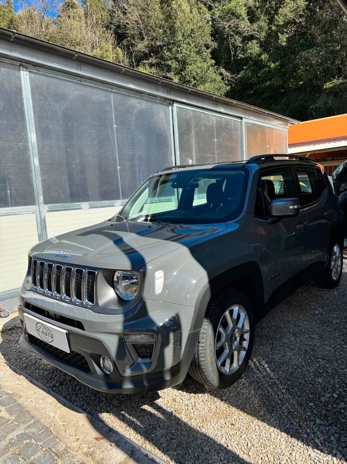 Jeep Renegade 2020 photo 2