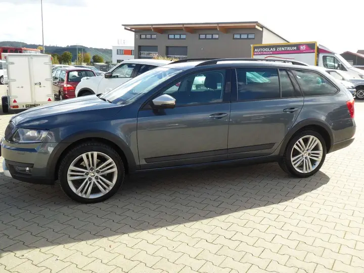 Skoda Octavia 2016 photo 2