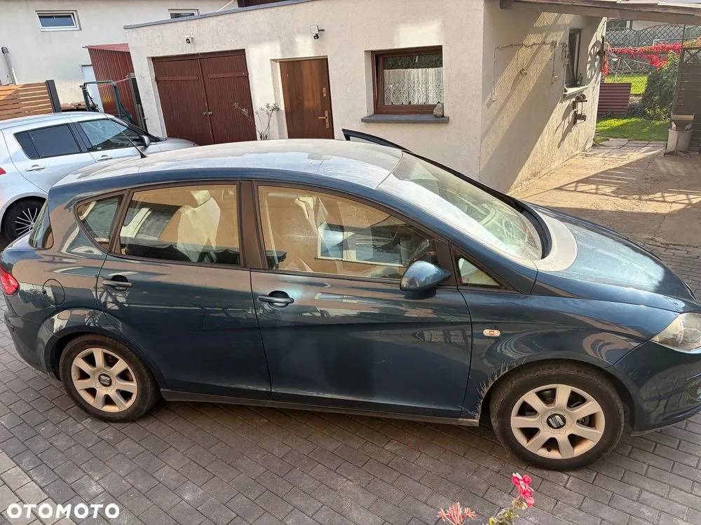 Seat Toledo 2005 photo 2