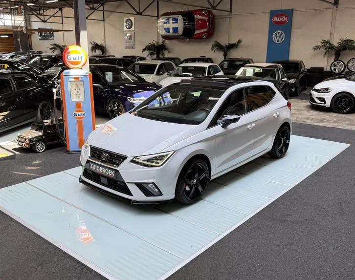 Seat Ibiza 2021 photo 3