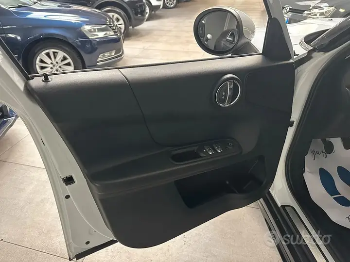 Mini Mini Countryman 2017 photo 5