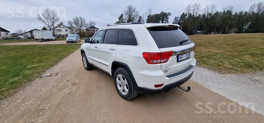 Jeep Grand Cherokee 2012 photo 4