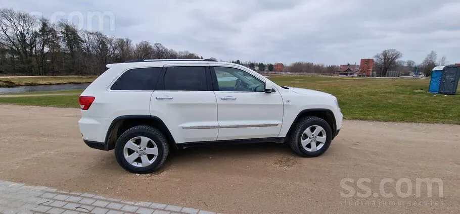Jeep Grand Cherokee 2012 photo 5
