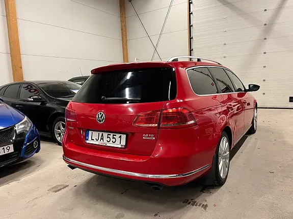 Volkswagen Passat 2012 photo 3