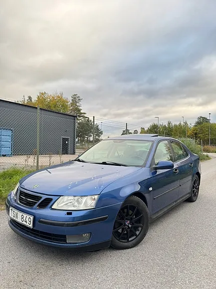 Saab 9-3 2003 photo 2
