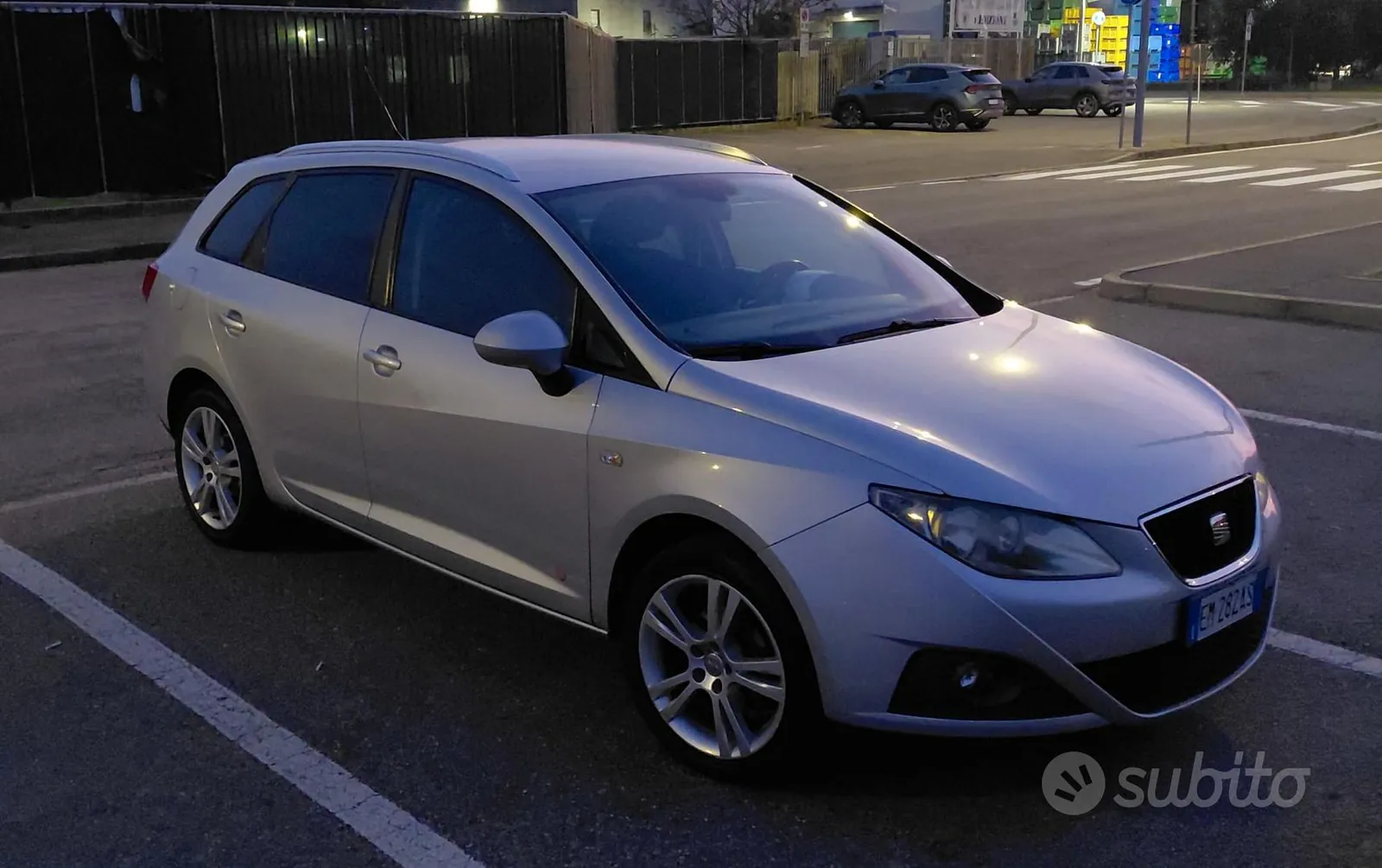 Seat Ibiza 2012 photo 3