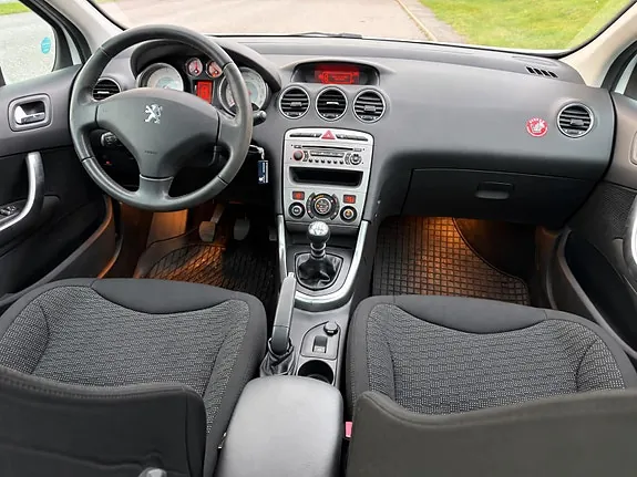 Peugeot 308 Sw 2011 photo 5