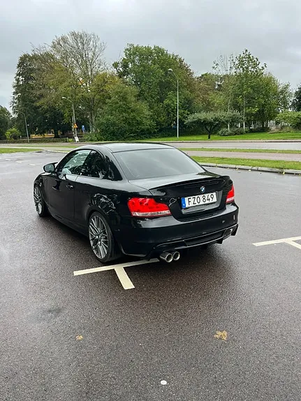 BMW 125I 2011 photo 4