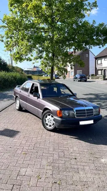 Mercedes-Benz W201