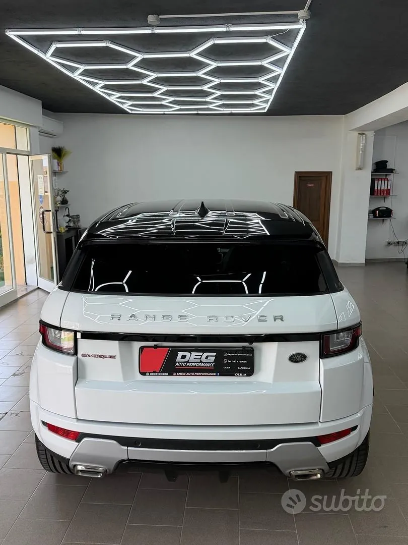 Land Rover Range Rover Evoque 2017 photo 4