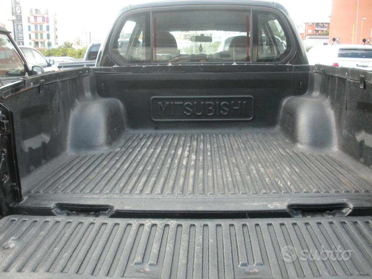 Mitsubishi L200 2011 photo 5