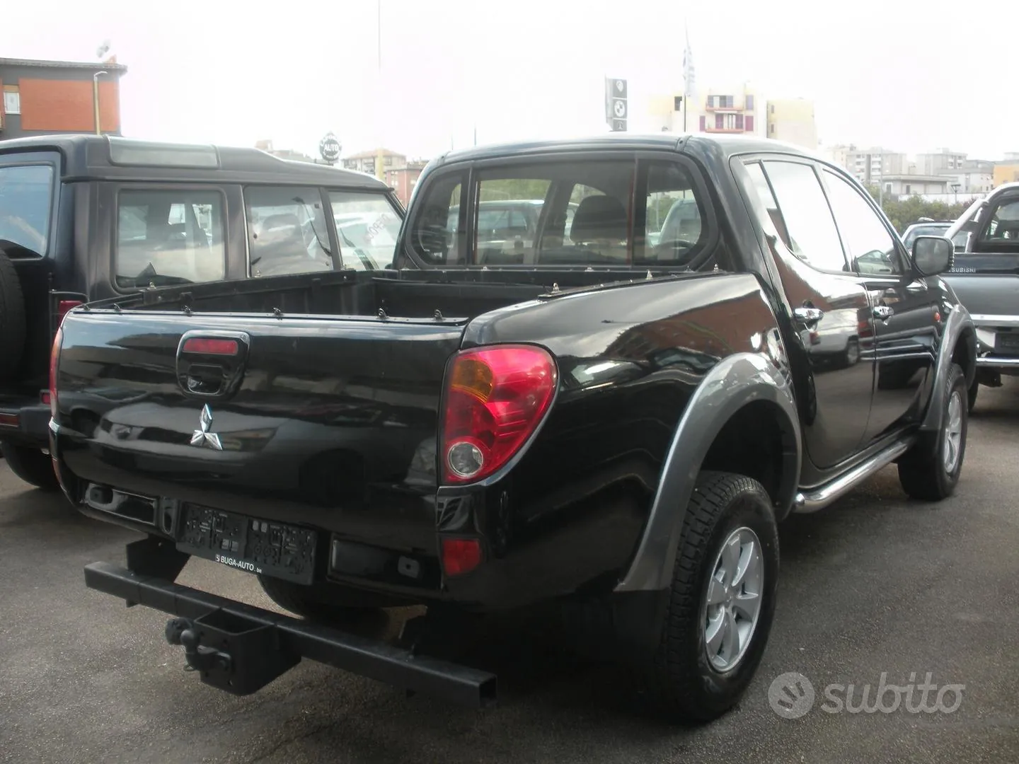 Mitsubishi L200 2011 photo 3