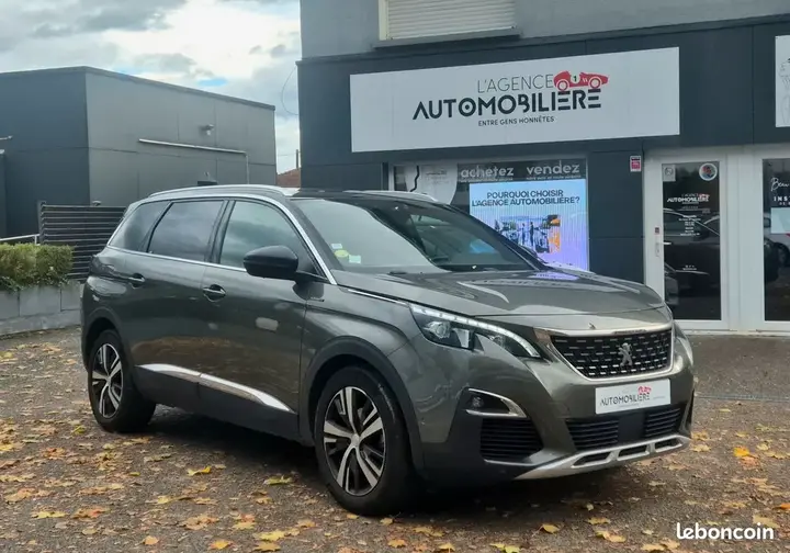 Peugeot 5008