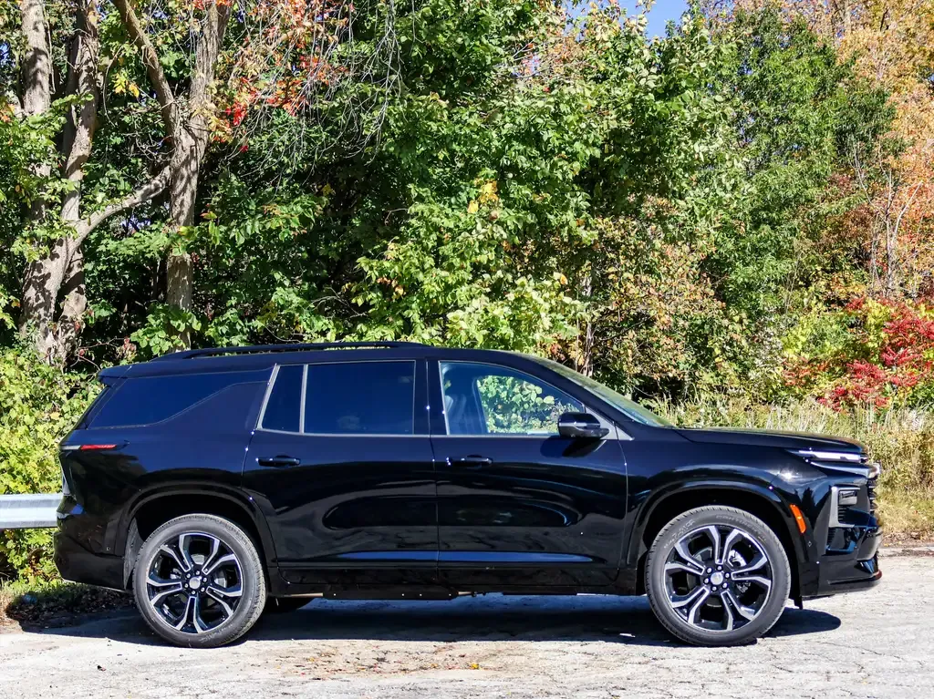 Chevrolet Traverse 2027 photo 4
