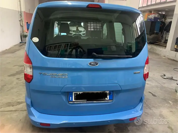 Ford Tourneo Courier 2018 photo 4
