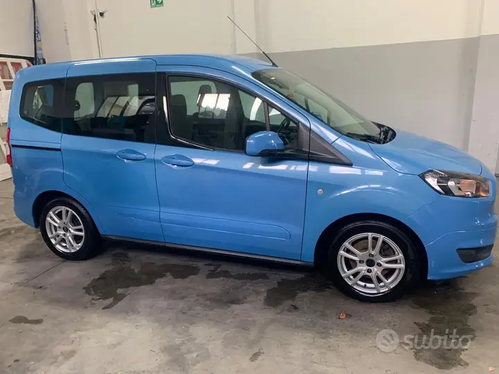 Ford Tourneo Courier 2018 photo 2