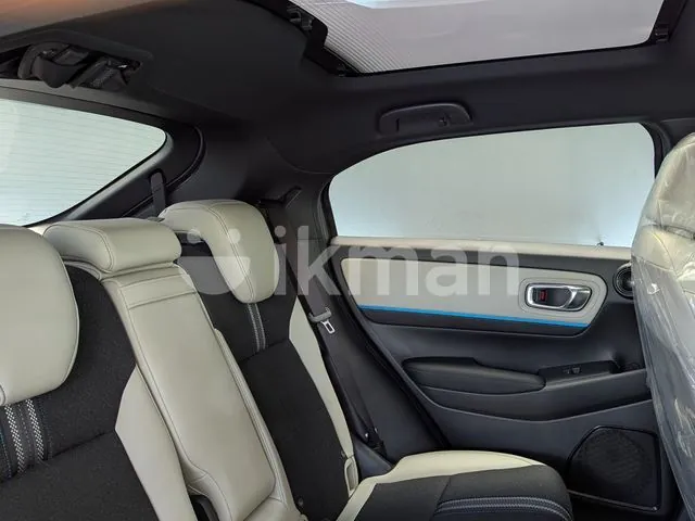 Honda Vezel Z Play 2026 photo 4