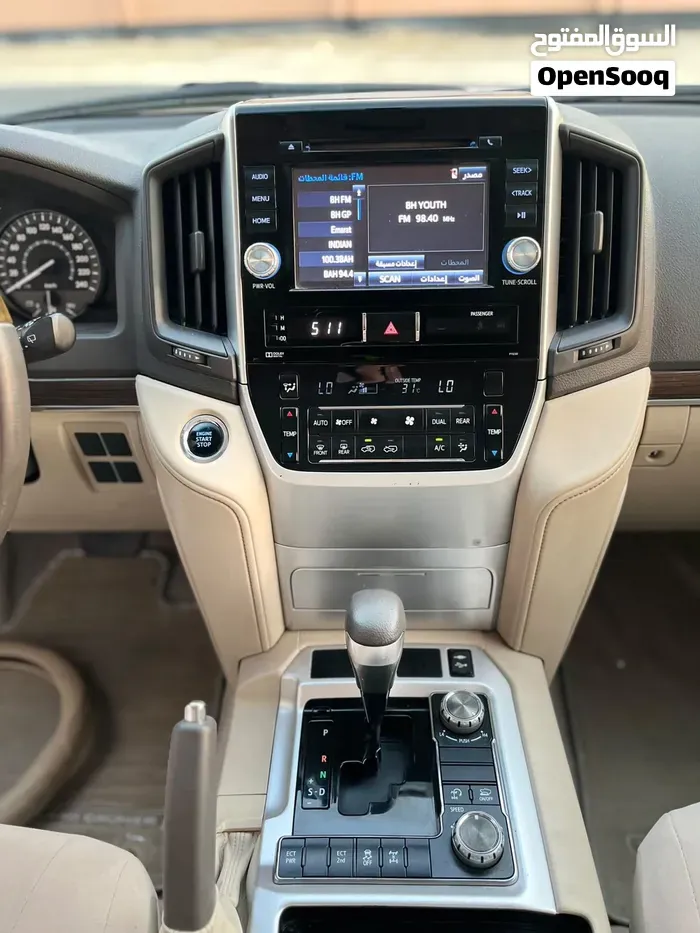 Toyota Land Cruiser 2021 photo 3