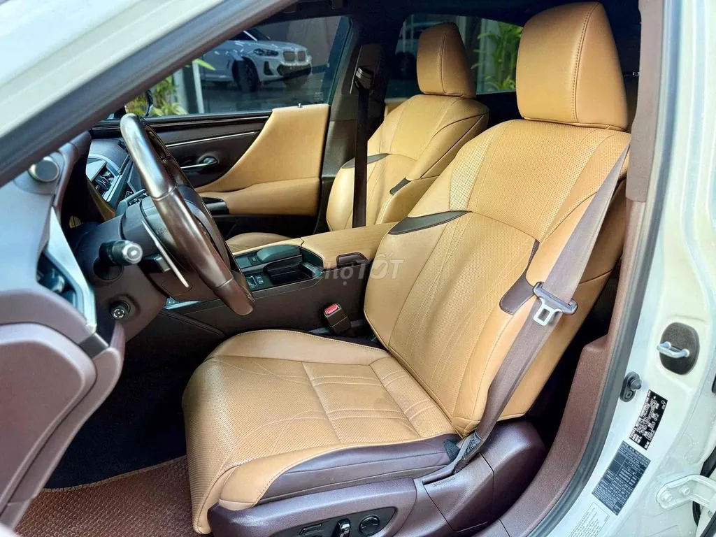 Lexus Es 2021 photo 5