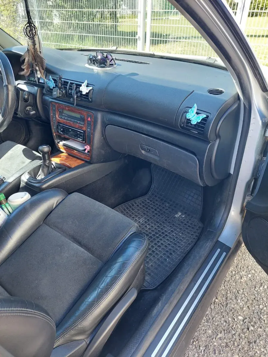 Volkswagen Passat 2003 photo 3