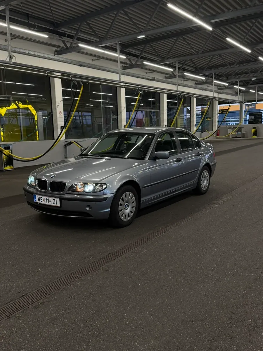 BMW 3 Series 2004 photo 3