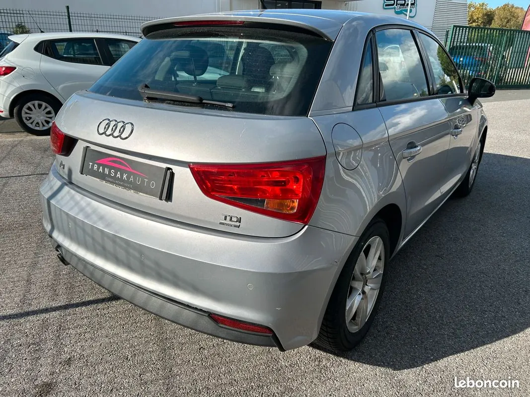 Audi A1 2015 photo 5