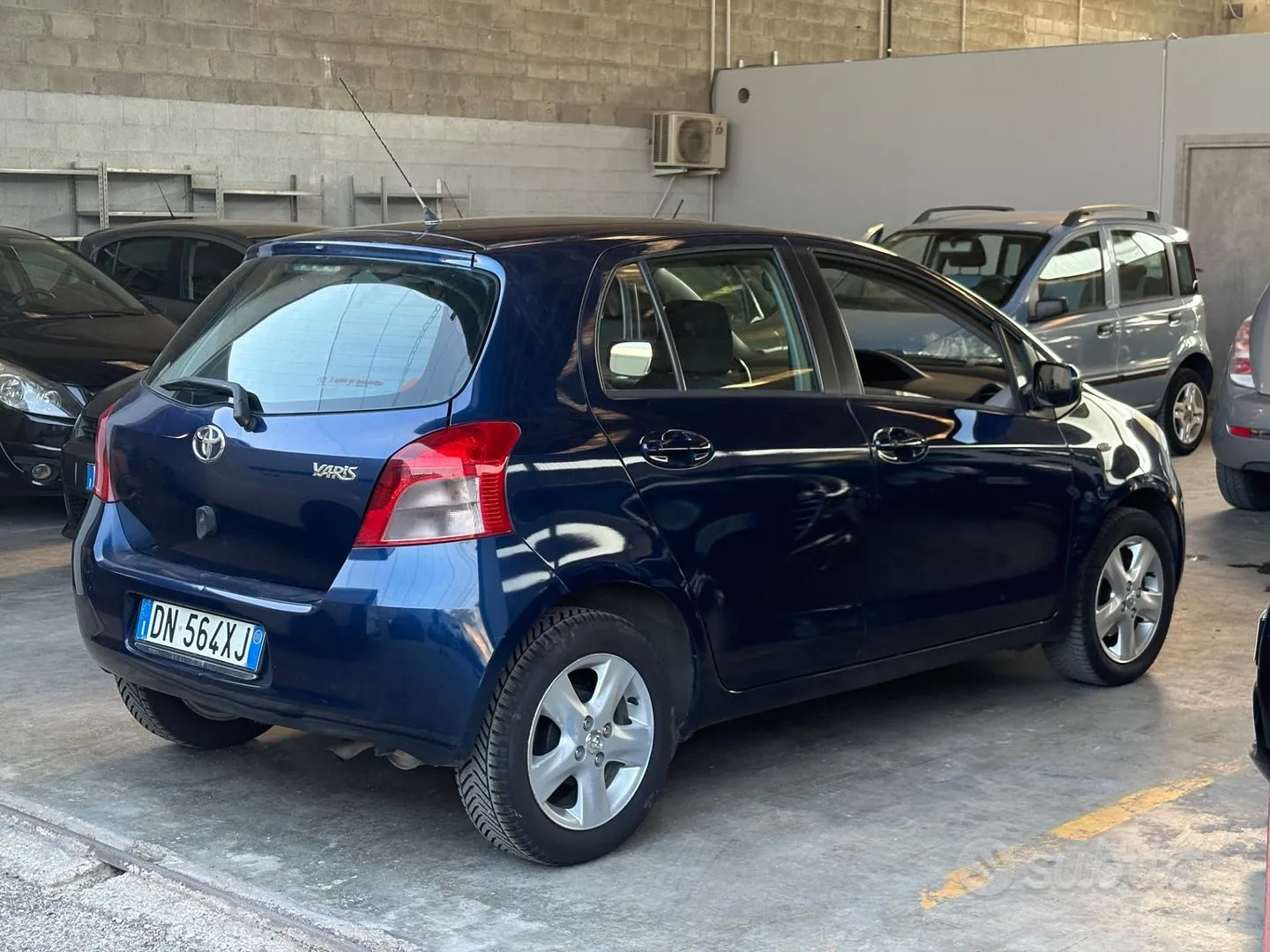 Toyota Yaris 2009 photo 3