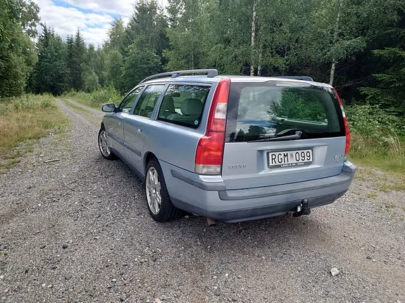 Volvo V70 2000 photo 4