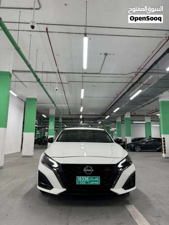 Nissan Altima
