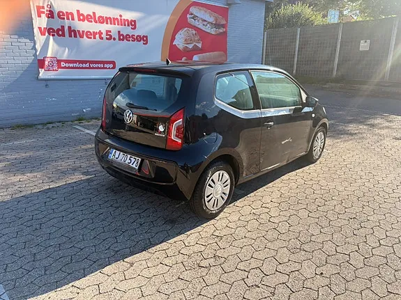 Volkswagen Up 2014 photo 2