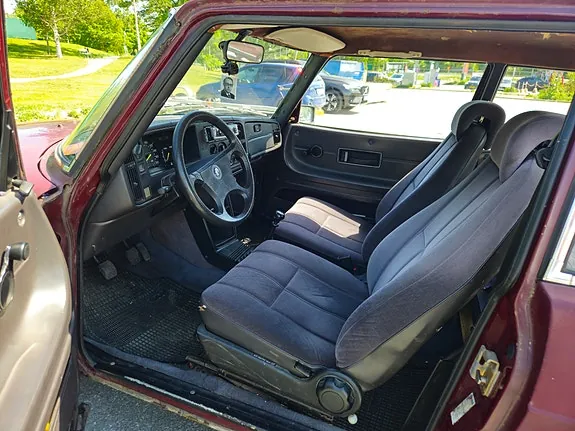 Saab 900 1990 photo 2